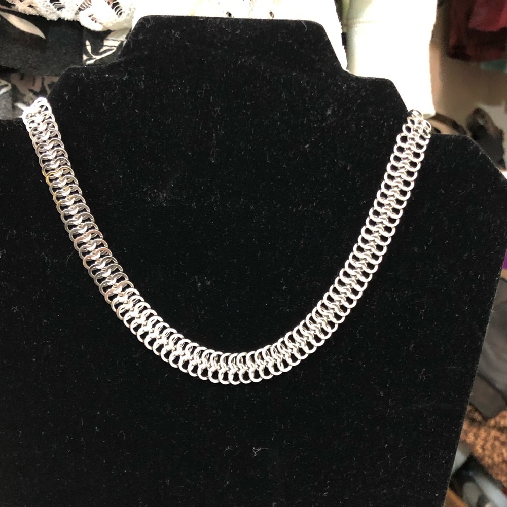Monet Chain Choker
